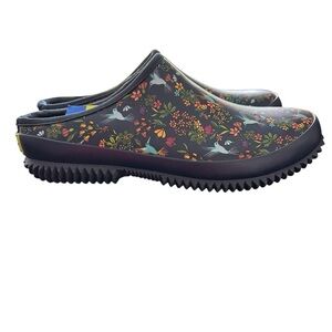 Western Chief Gardening Clogs Hummingbird Pattern SZ 7